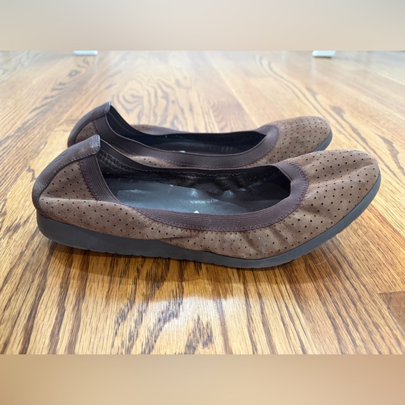 Cole Haan Ballet Flats - Picture 4 of 6